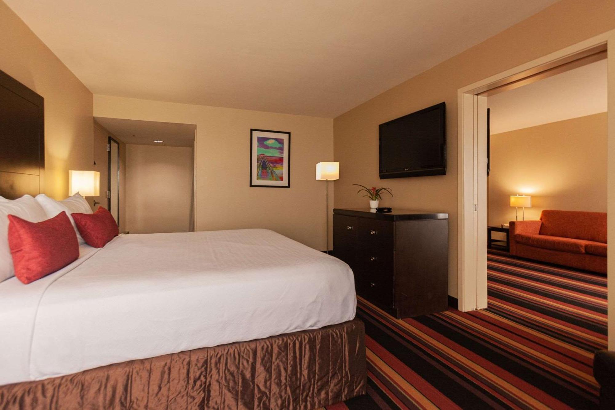 Clarion Hotel New Orleans - Airport & Conference Center Kenner Bagian luar foto