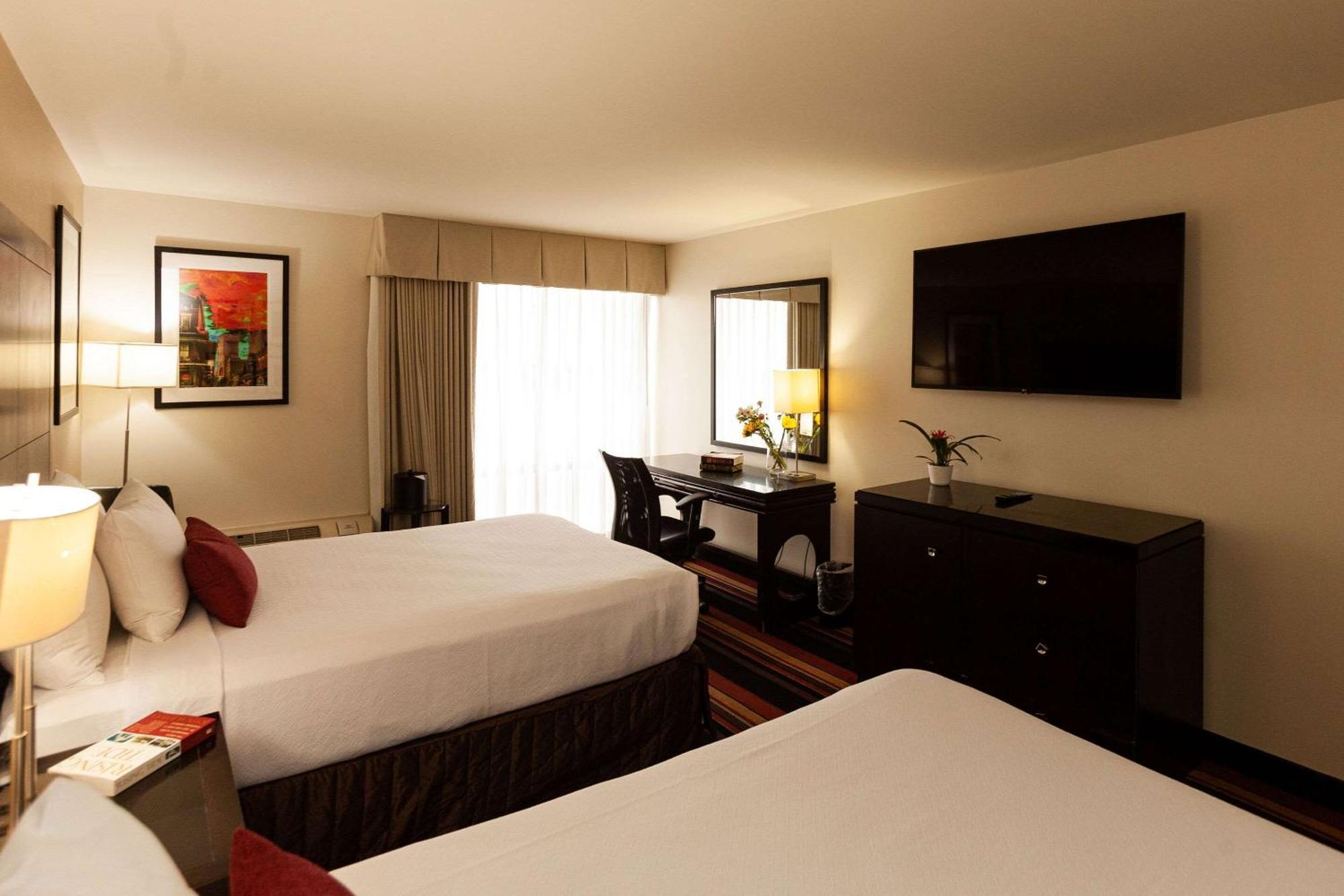 Clarion Hotel New Orleans - Airport & Conference Center Kenner Bagian luar foto